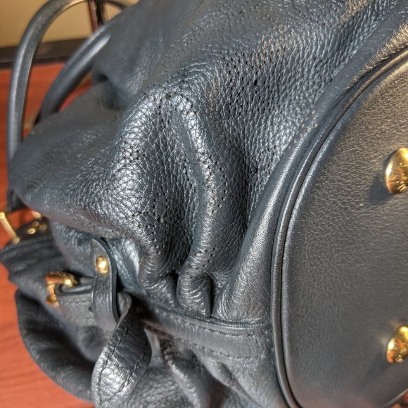 Auth Louis Vuitton Mahina Large Leather bag - Picture 5 of 16
